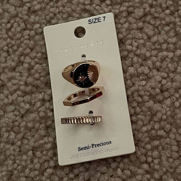 NWT Influence Women's Semi Precious Rings Set of Three‎ Gold Tone Size 7 - Picture 1 of 4
